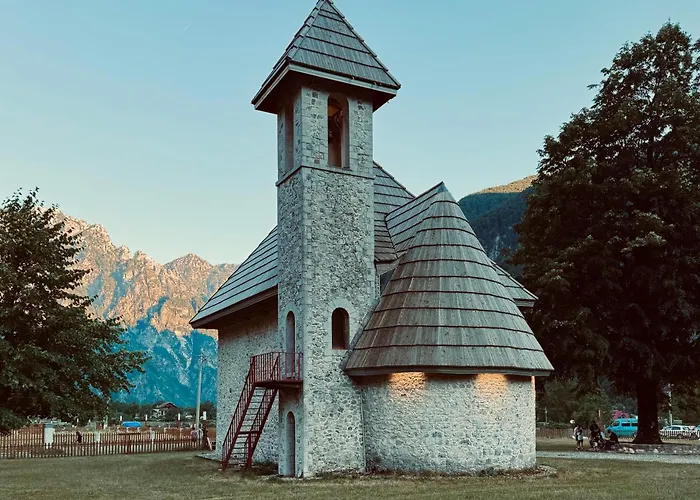 Vila Shkalla