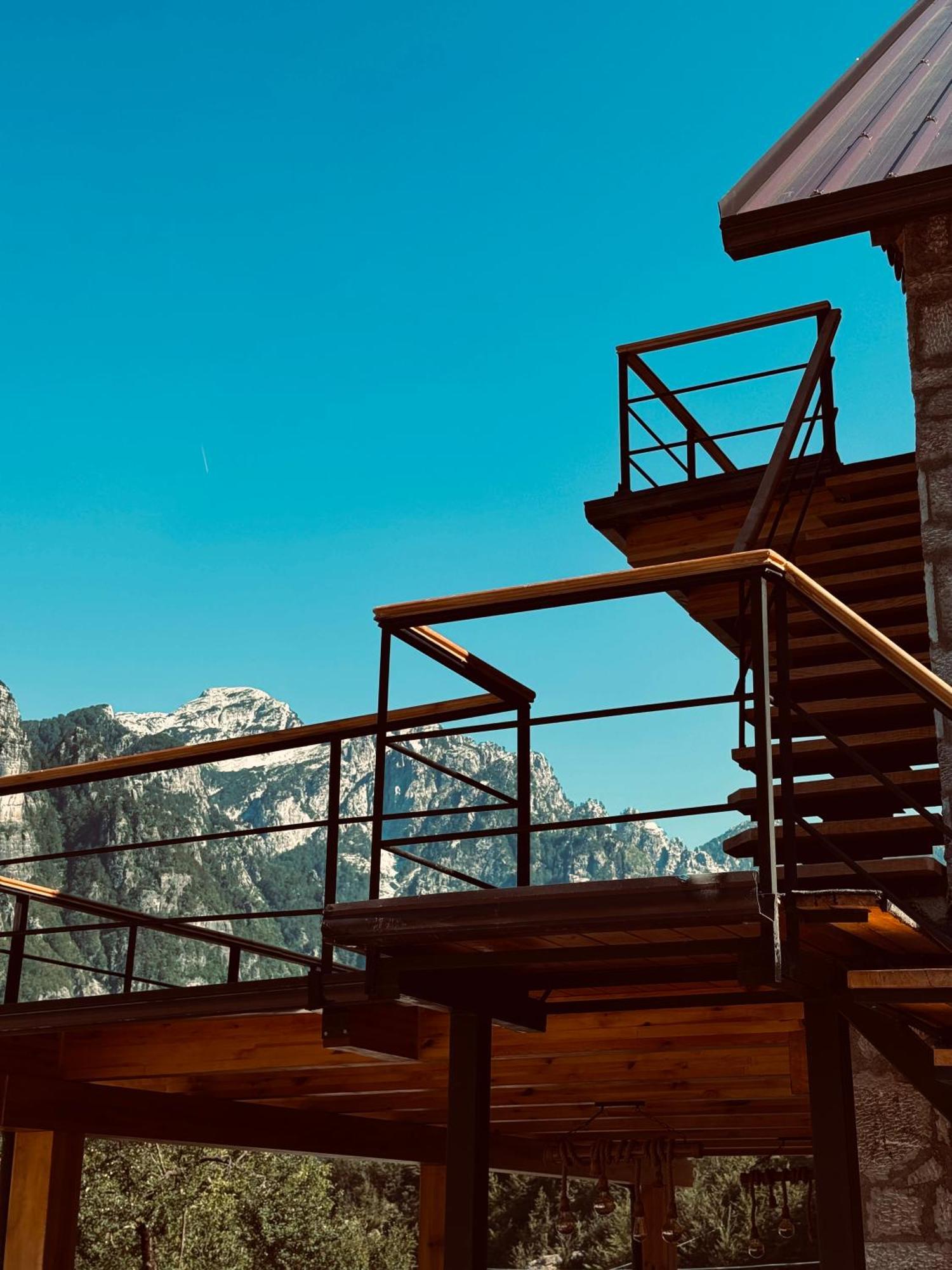 Shkalla Apartament